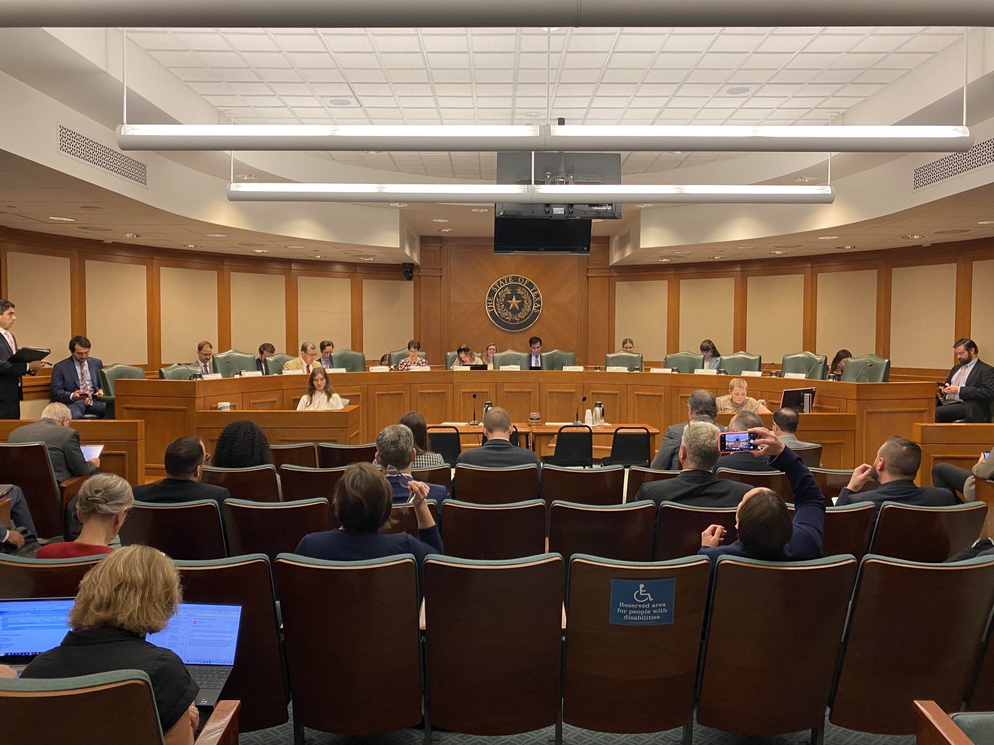 Senate Education Committee moves HB 4545 cleanup bill closer to passage