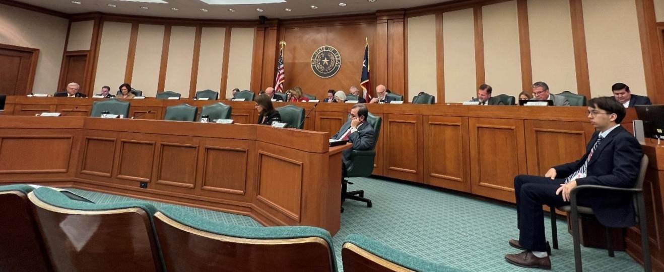 Senate Committee on Finance discusses enrollment trends
