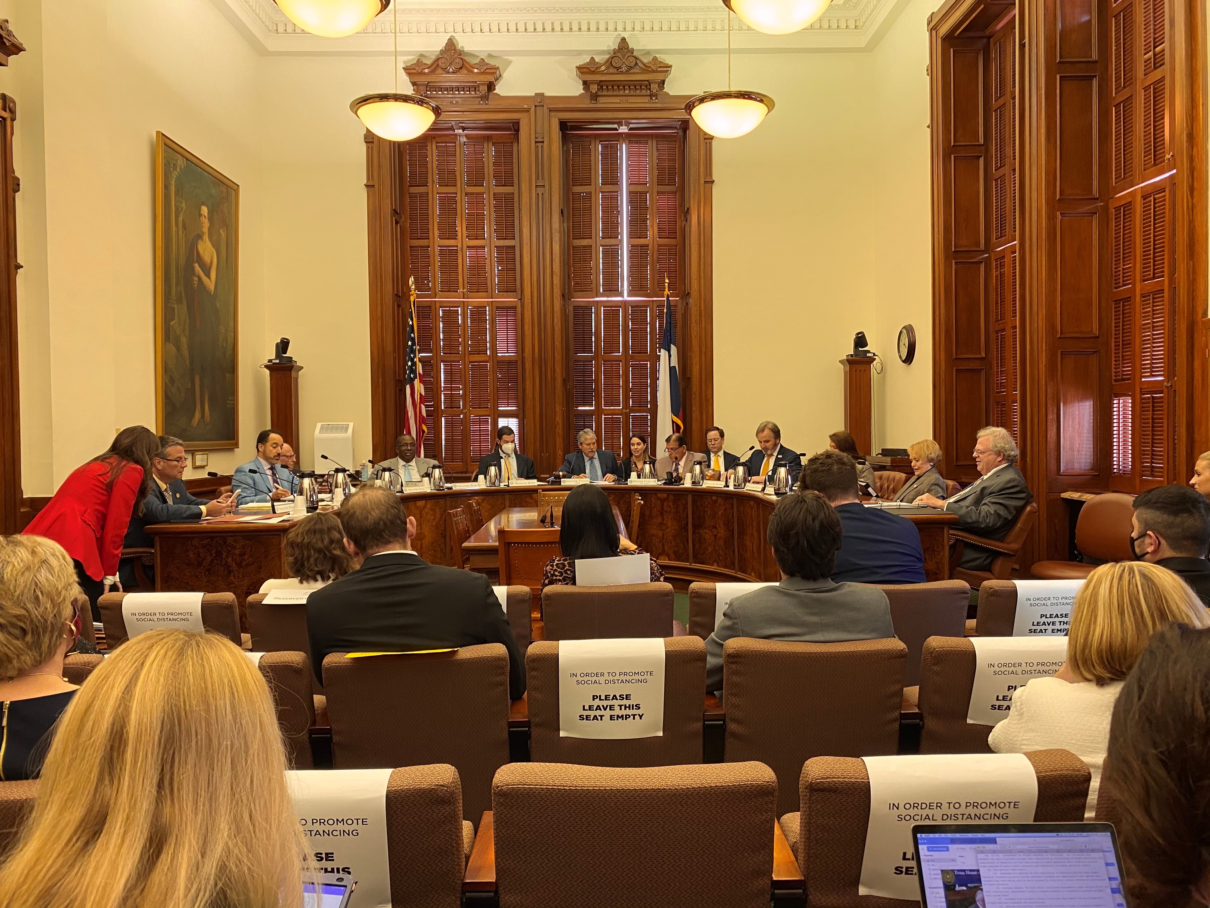 Texas Senate committee advances another private school voucher bill