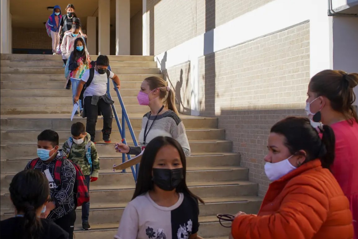 From The Texas Tribune: COVID-19 in Texas: Schools struggle to stay open as teachers and bus drivers call in sick